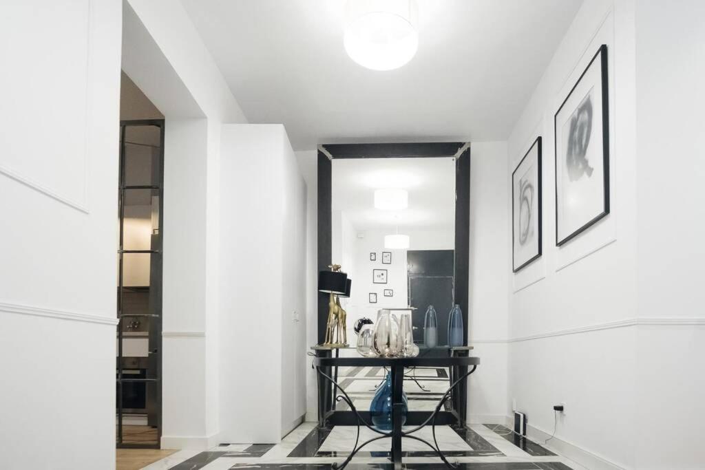 Apartamentos Plaza De Pedro Zerolo III Madrid Exterior foto